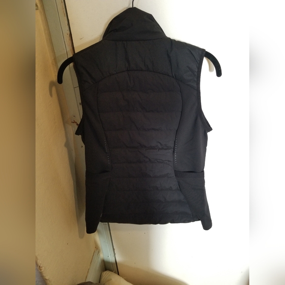 LuluLemon Down For It All Vest - Picture 2 of 3